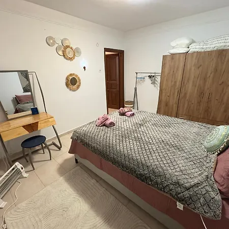 The Diamond In The Center Of Apartamento Tessalónica